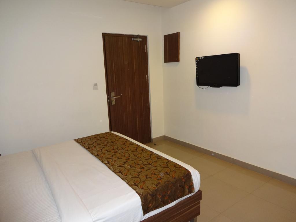 Hotel Continental Park Vijayawāda Exterior foto