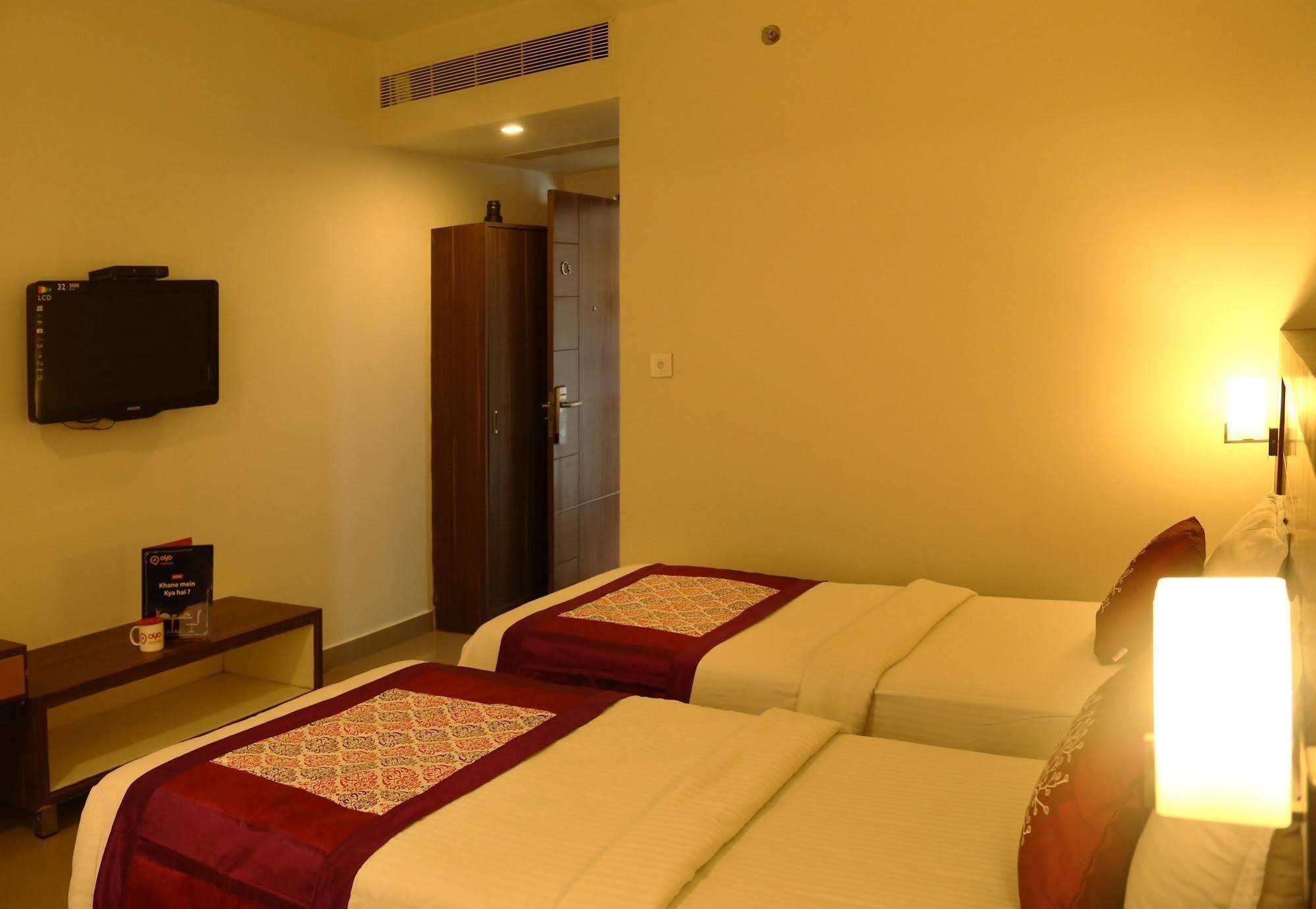 Hotel Continental Park Vijayawāda Exterior foto